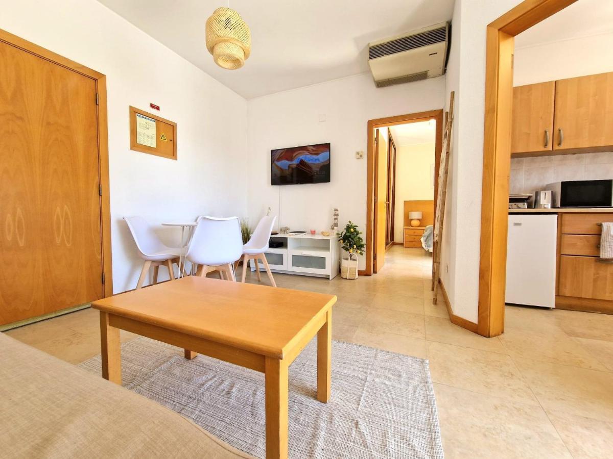 Zarco - Cosy Apartment In Vilamoura With A Balcony With View To The 2 Swimming Pools - Near The Beach & The Marina Quarteira Exterior foto