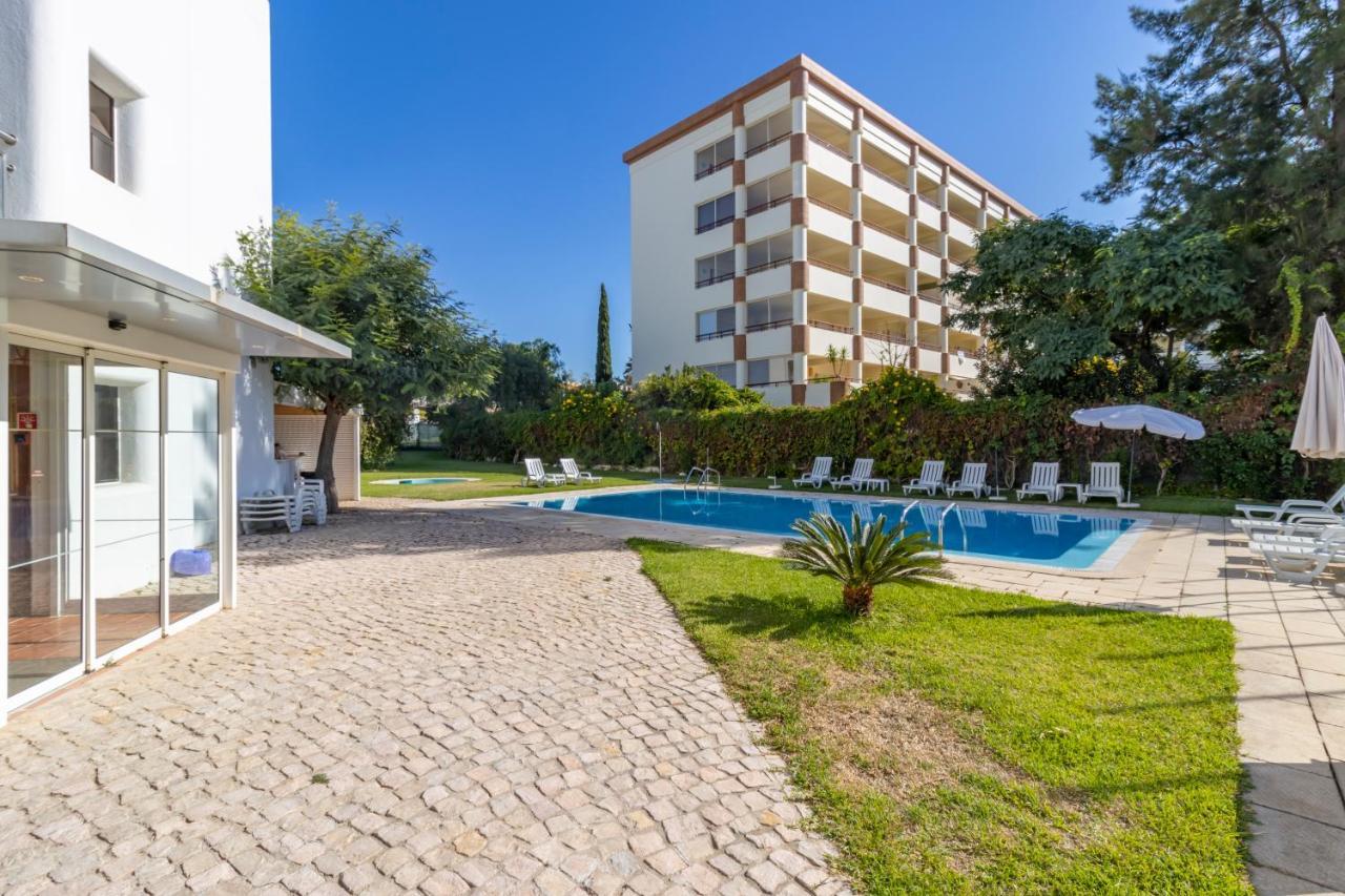 Zarco - Cosy Apartment In Vilamoura With A Balcony With View To The 2 Swimming Pools - Near The Beach & The Marina Quarteira Exterior foto