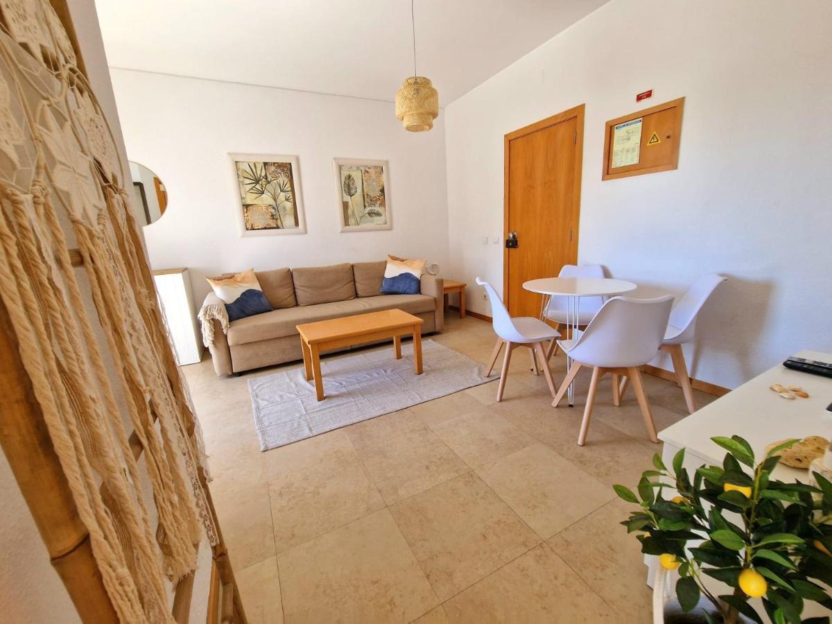 Zarco - Cosy Apartment In Vilamoura With A Balcony With View To The 2 Swimming Pools - Near The Beach & The Marina Quarteira Exterior foto