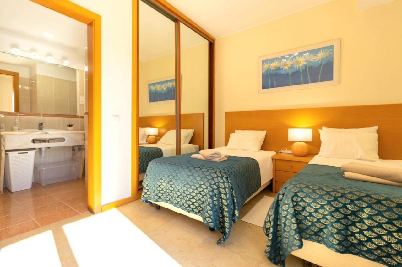 Zarco - Cosy Apartment In Vilamoura With A Balcony With View To The 2 Swimming Pools - Near The Beach & The Marina Quarteira Exterior foto
